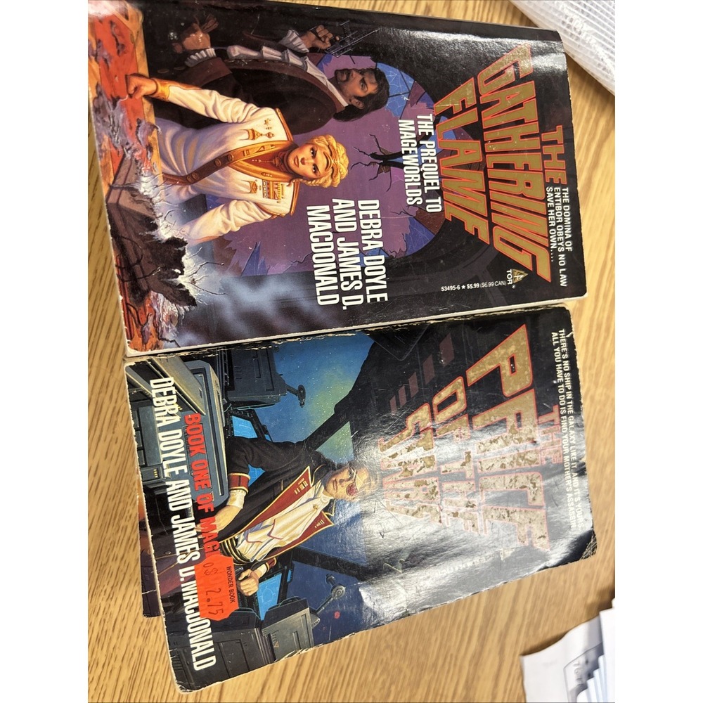 Lot 4 book Mageworlds Gathering Flame Price of Stars Starpilot's Grave By Honor
